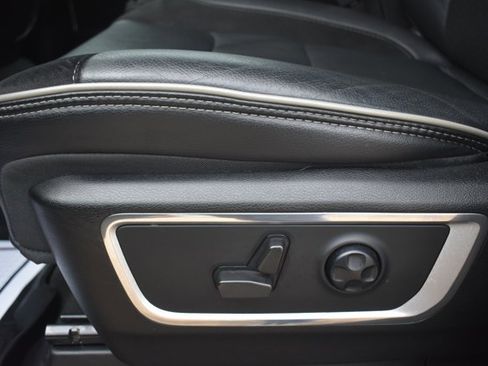 Used 2021 RAM 1500 Laramie image 15