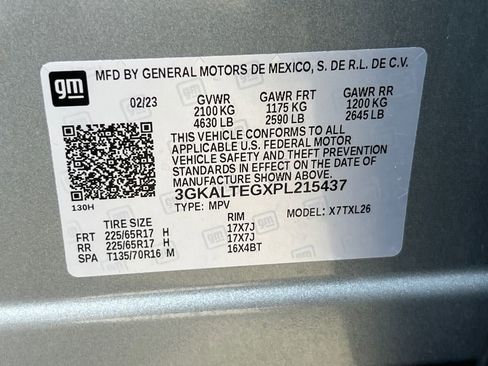 Used 2023 GMC Terrain SLE w/ Driver Convenience Package image 30