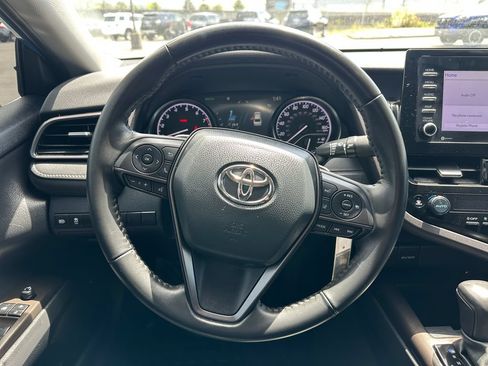 Used 2024 Toyota Camry SE AWD/4WD image 19