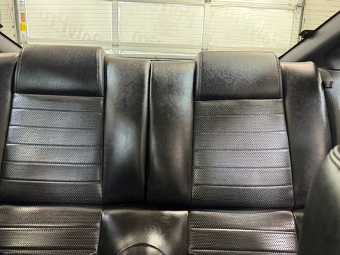 Used 2007 Ford Mustang GT Premium image 14