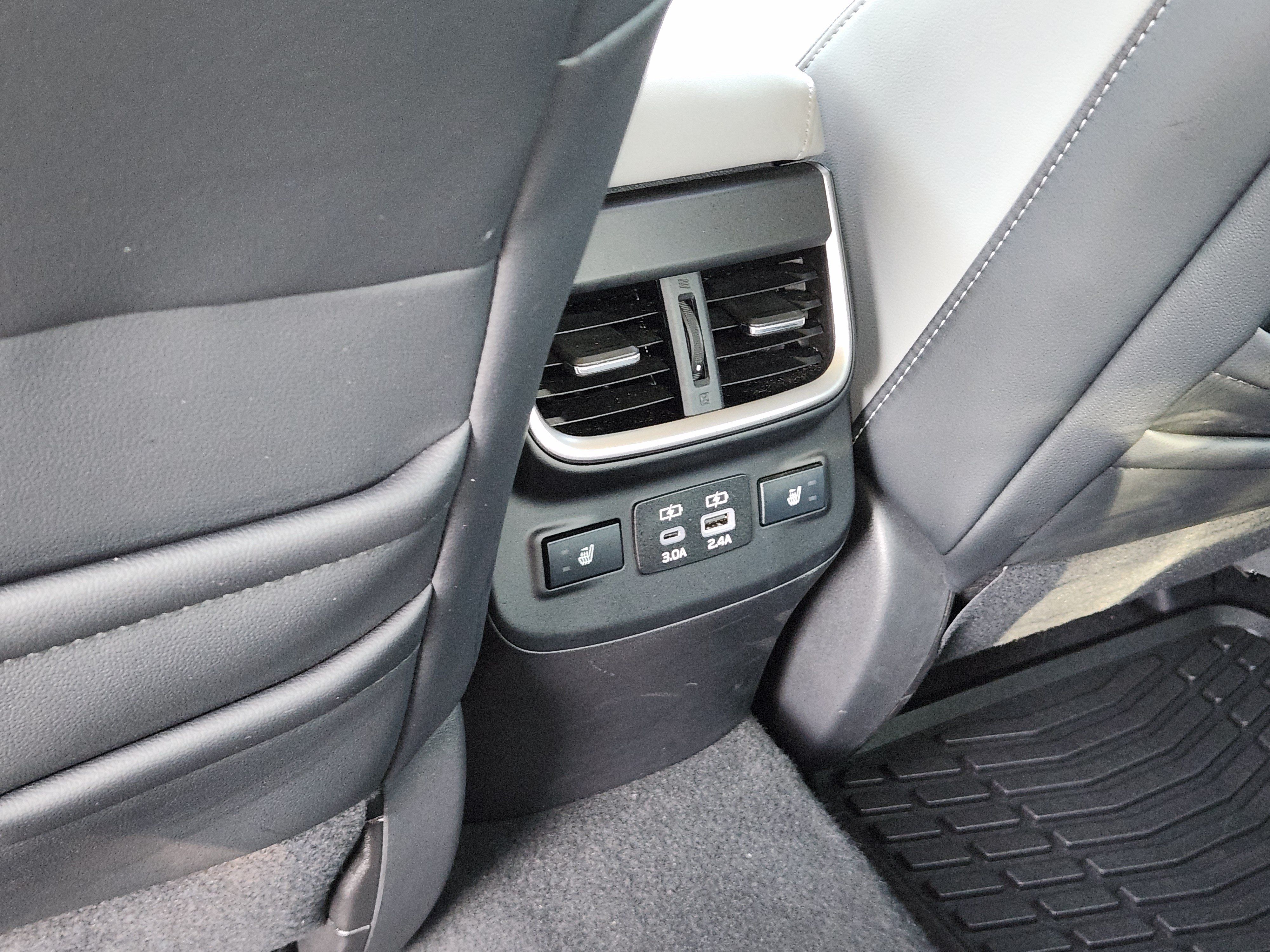 Used 2024 Subaru Legacy Limited AWD/4WD image 38
