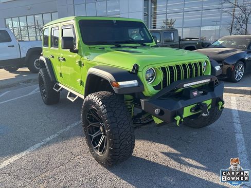 Used 2024 Jeep Wrangler Unlimited Sport AWD/4WD image 7