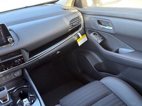 New 2026 Nissan Rogue Rock Creek image 11