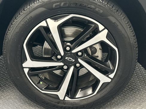 Used 2022 Chevrolet TrailBlazer RS w/ Sun and Liftgate Package FWD image 20