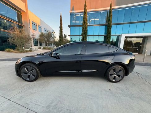 Used 2023 Tesla Model 3 Standard Range RWD image 4