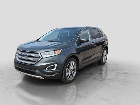 Used 2015 Ford Edge Titanium w/ Equipment Group 301A AWD/4WD image 4