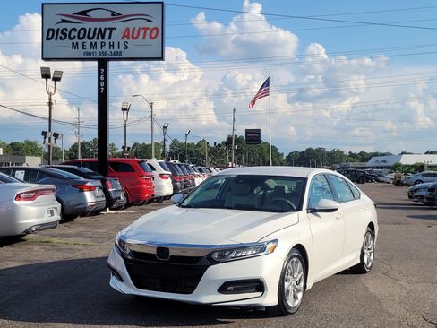 Used 2018 Honda Accord LX image 2