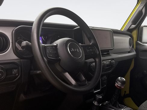 Used 2024 Jeep Wrangler Sport image 7