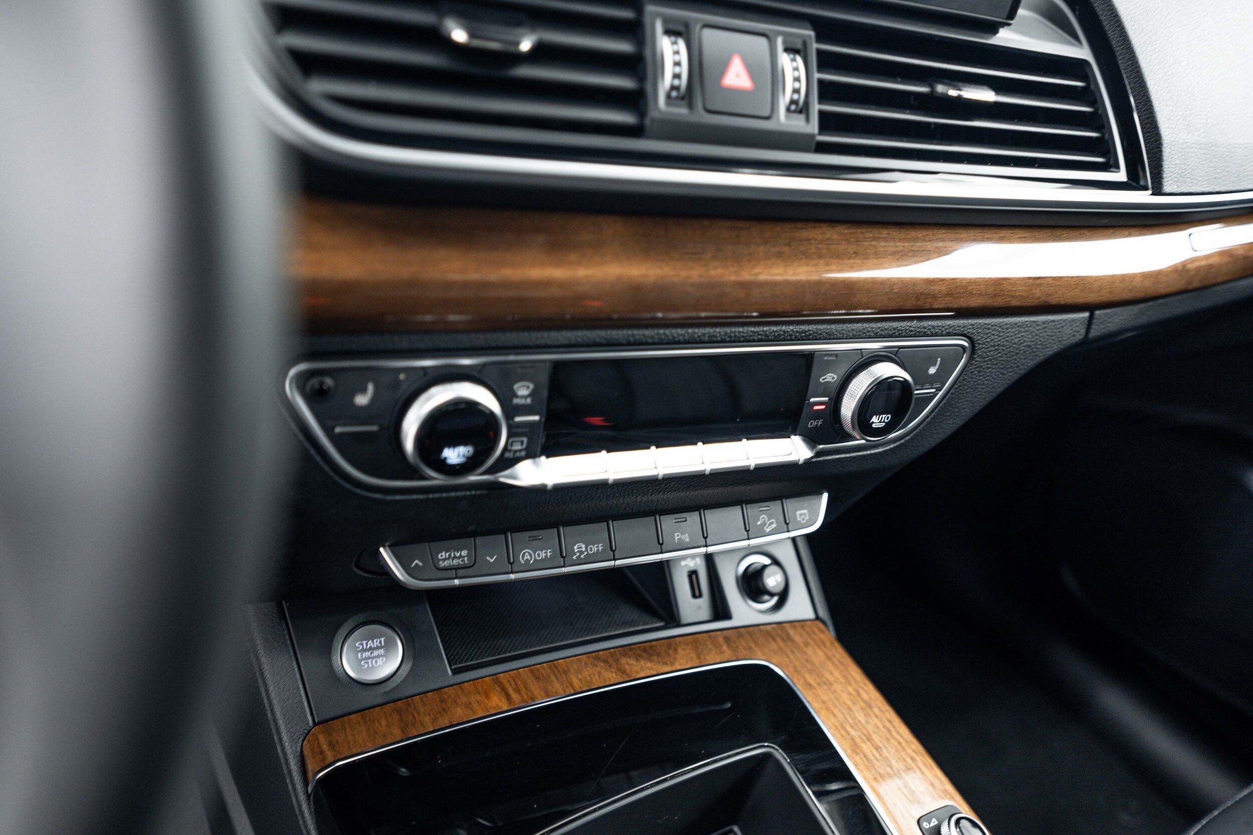 Certified 2024 Audi Q5 2.0T Premium AWD/4WD image 11