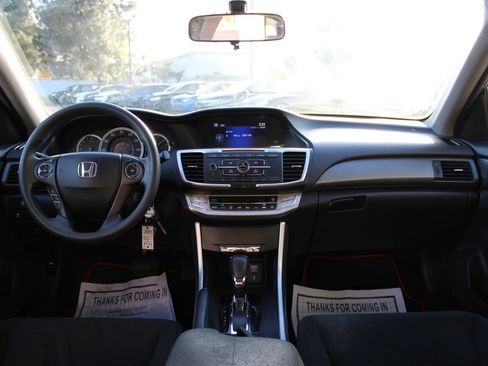 Used 2013 Honda Accord LX image 37