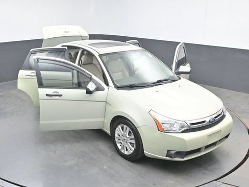 Used 2011 Ford Focus SEL w/ 301A Rapid Spec Order Code FWD image 49