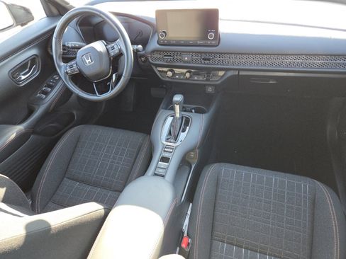 Certified 2024 Honda HR-V Sport image 23