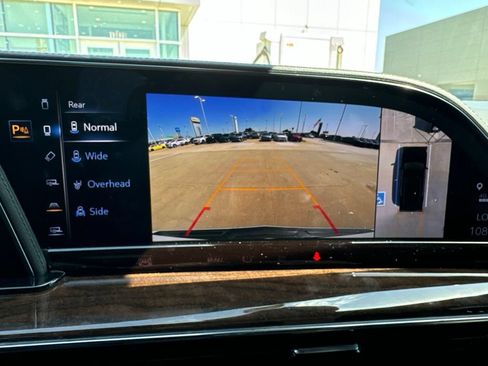 Used 2022 Cadillac Escalade ESV Sport Platinum AWD/4WD image 12