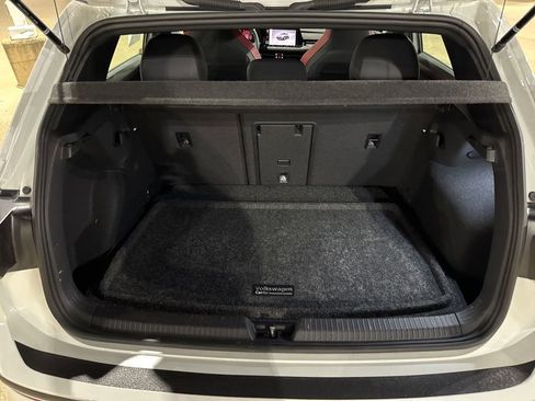 Used 2023 Volkswagen GTI Autobahn image 15