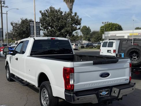 Used 2019 Ford F250 XL w/ XL Value Package image 2