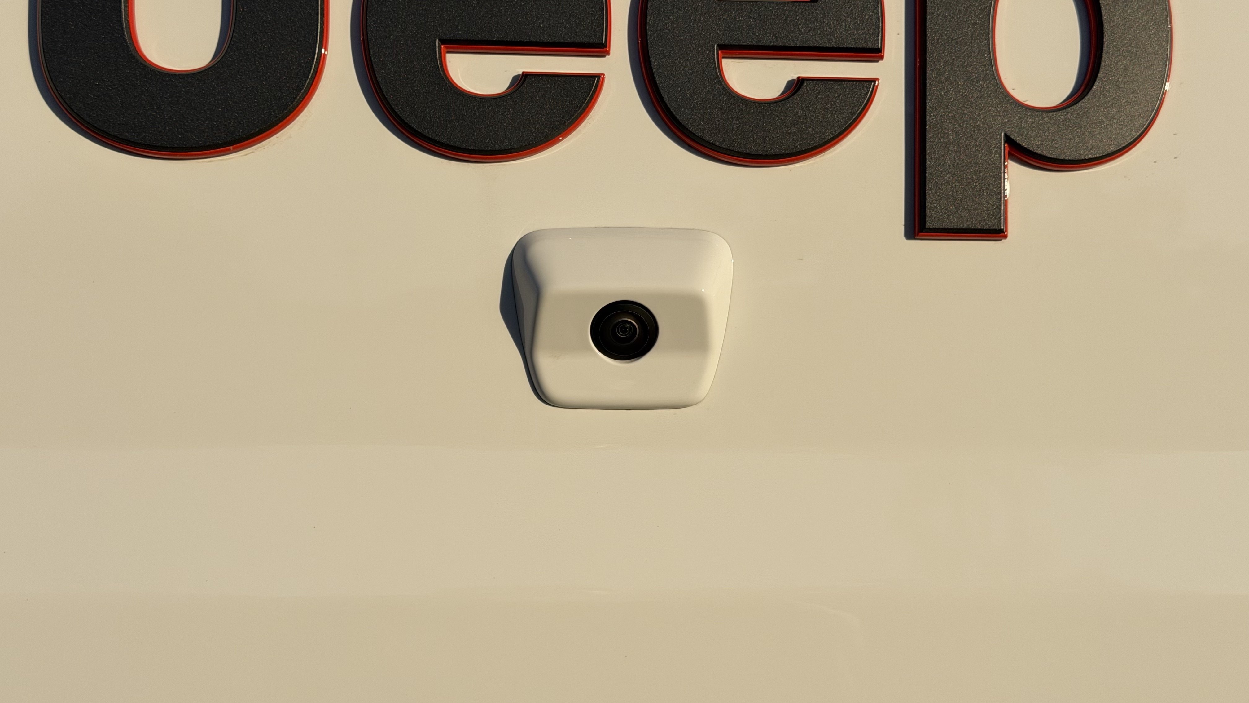 Used 2026 Jeep Gladiator Mojave AWD/4WD image 8