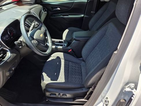 Certified 2023 Chevrolet Equinox LT FWD image 10