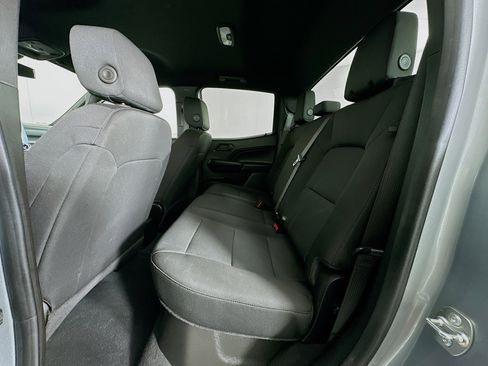 Used 2024 Chevrolet Colorado W/T image 27