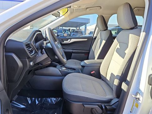 Used 2021 Ford Escape SE image 14