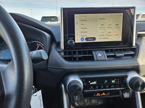 Used 2024 Toyota RAV4 LE image 17