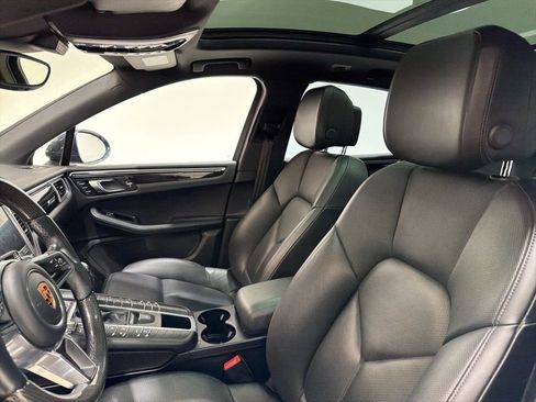 Used 2018 Porsche Macan image 10