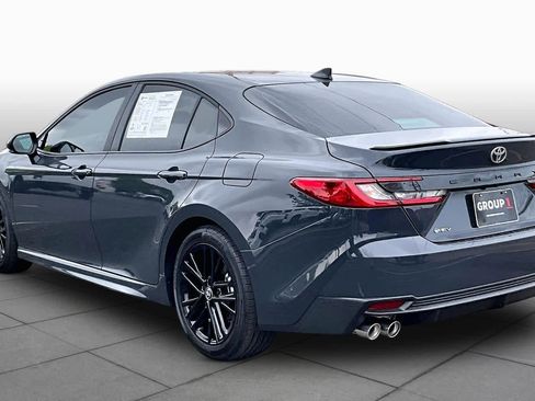 Used 2026 Toyota Camry SE w/ Convenience Package image 11