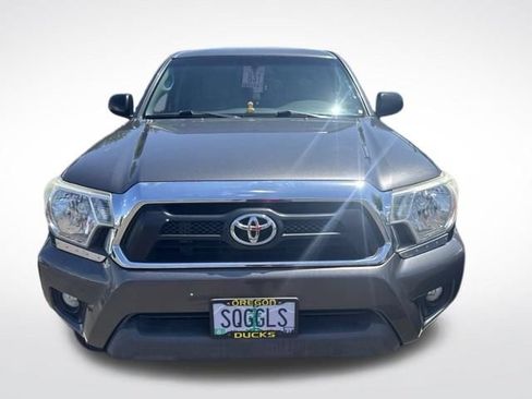 Used 2014 Toyota Tacoma PreRunner w/ TRD Off-Road Package RWD image 4