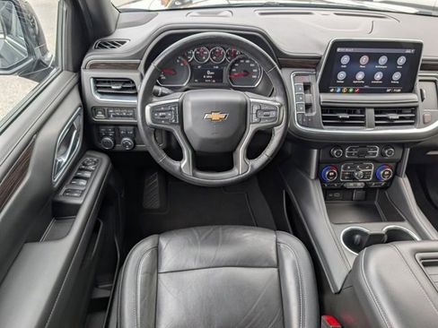 Used 2021 Chevrolet Tahoe LT w/ Luxury Package image 12