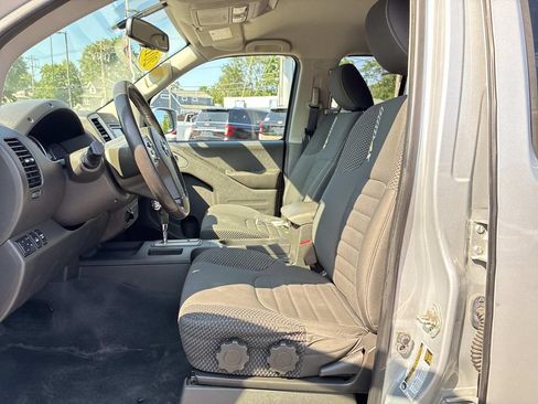 Used 2019 Nissan Frontier PRO-4X AWD/4WD image 21