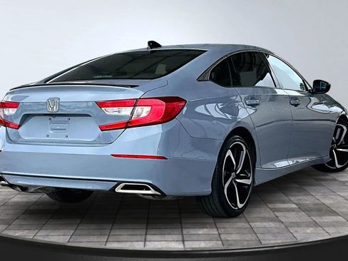 Used 2022 Honda Accord Sport image 6