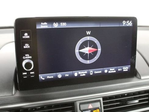 Used 2024 Honda Pilot EX-L image 40