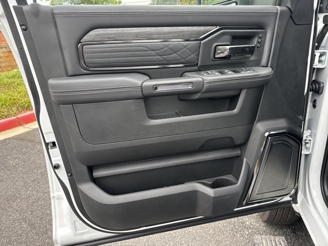 New 2027 RAM 3500 Limited AWD/4WD image 10