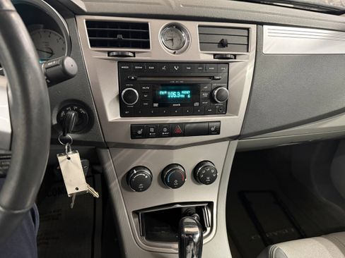 Used 2008 Chrysler Sebring Touring w/ Special Touring Group image 32