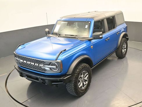 Used 2024 Ford Bronco Badlands image 46