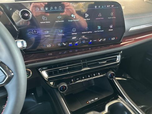 New 2026 Chevrolet Traverse RS image 24