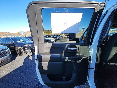 New 2026 Chevrolet Silverado 2500 Custom w/ Custom Convenience Package image 26