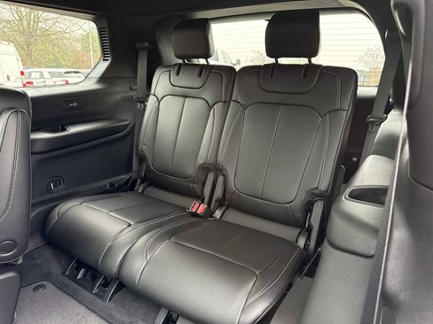 New 2025 Jeep Grand Cherokee L Limited w/ Black Appearance Package image 28