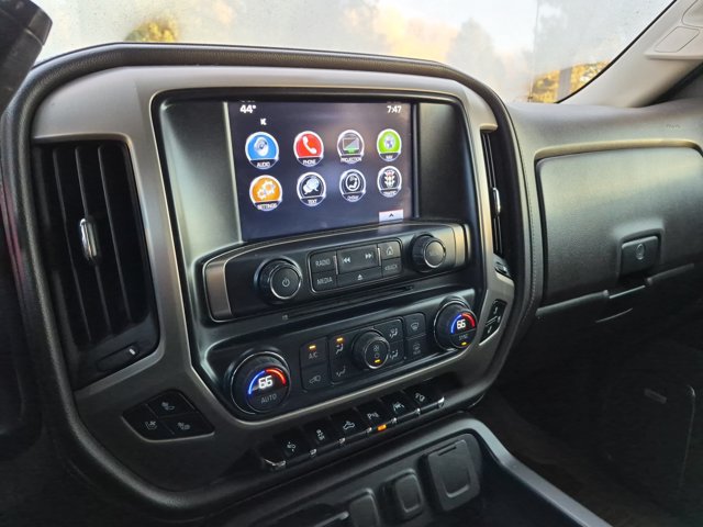 Used 2016 GMC Sierra 1500 Denali w/ Enhanced Driver Alert Package AWD/4WD image 12