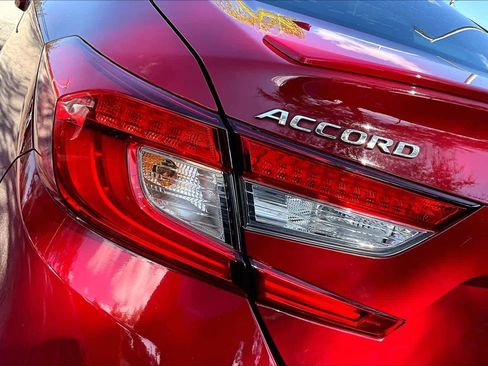 Used 2019 Honda Accord Sport image 29