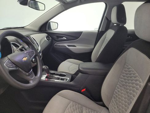 Used 2020 Chevrolet Equinox LS FWD image 17