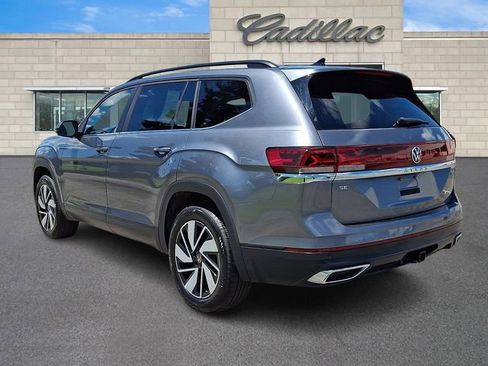 Used 2025 Volkswagen Atlas SE AWD/4WD image 5