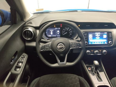 Used 2024 Nissan Kicks SV FWD image 22