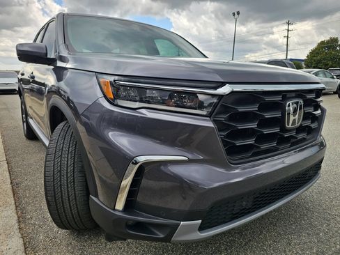 Used 2024 Honda Pilot EX-L image 7