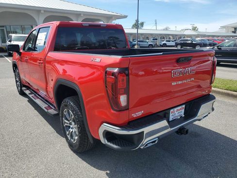 New 2026 GMC Sierra 1500 SLE w/ X31 Off-Road Package image 3