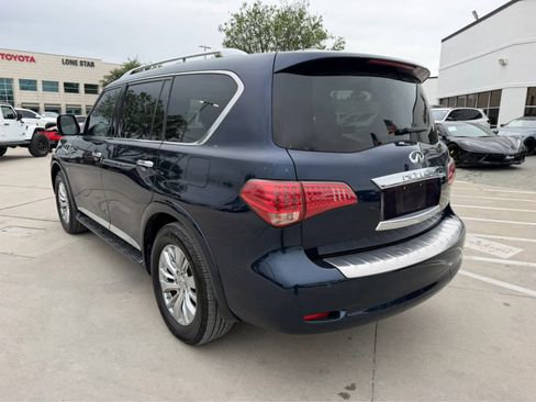 Used 2017 INFINITI QX80 2WD w/ Driver Assistance Package image 2