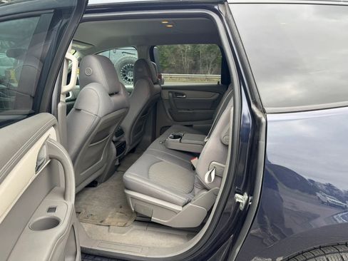 Used 2015 Chevrolet Traverse LS AWD/4WD image 10
