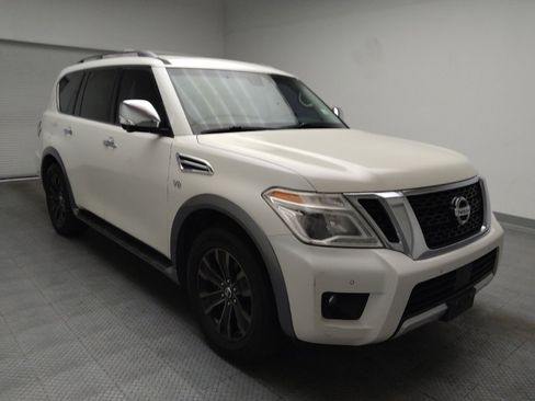 Used 2017 Nissan Armada Platinum w/ Interior Lighting Package RWD image 13