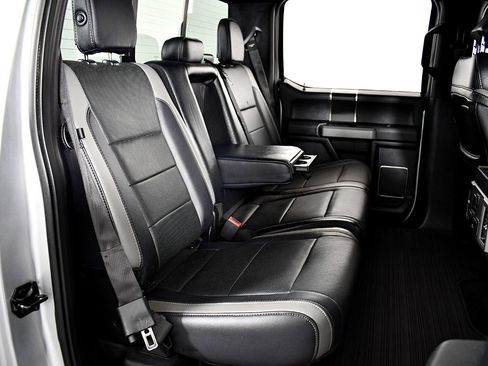 Used 2018 Ford F150 Raptor w/ Equipment Group 802A Luxury image 42