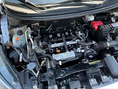 Used 2024 Nissan Versa SR FWD image 30