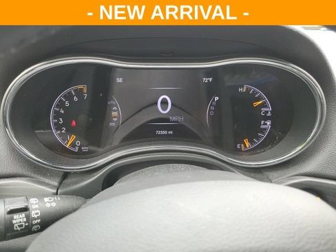 Used 2020 Jeep Grand Cherokee Limited RWD image 9